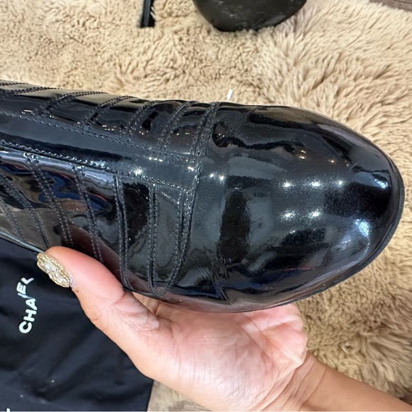 CHANEL Paris New York high heels booties(size-39) - Picture 3 of 9